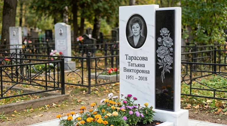 Памятник с гравировкой пионов — выполненная работа «Тарасова» в Воронеже