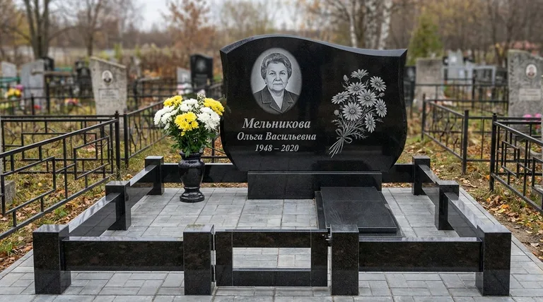 Памятник с гравировкой ромашек — выполненная работа «Мельникова» в Воронеже
