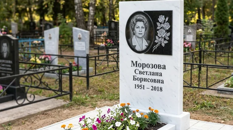 Памятник с гравировкой роз — выполненная работа «Морозова» в Воронеже