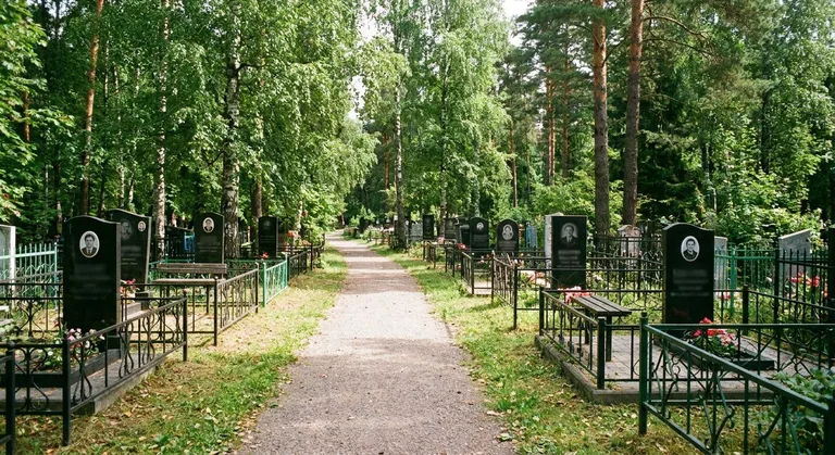 Широкореченское кладбище в Екатеринбурга