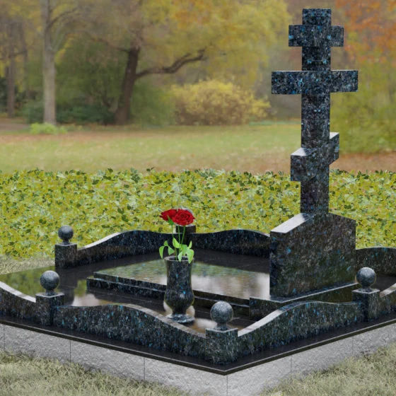 Мемориальный комплекс с восьмиконечным крестом, гранит Блю Перл, вид 3, в Якутске