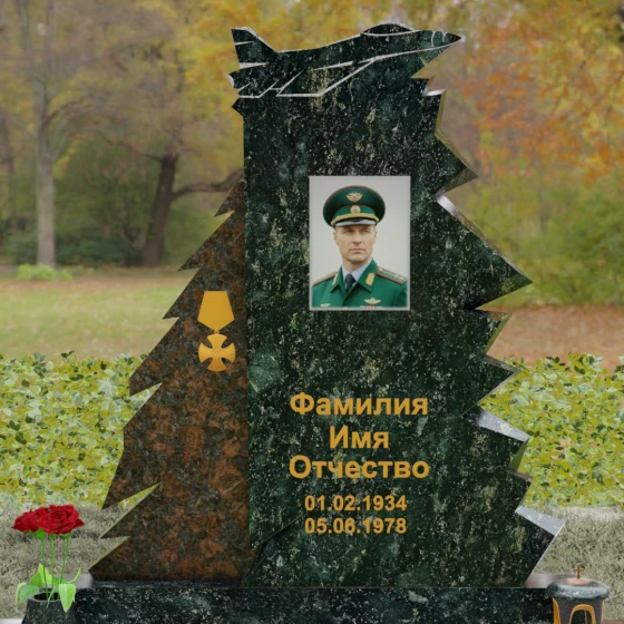 Гранитный вертикальный памятник с комплексом в Ставрополе, гранит Балтик грин