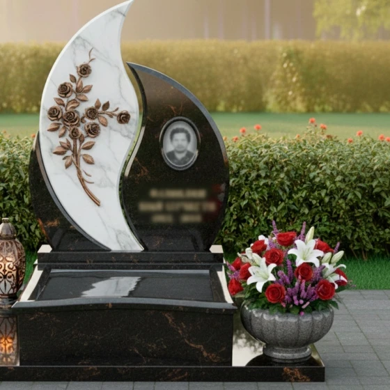 Элитный комбинированный памятник в Перми, гранит амфиболит