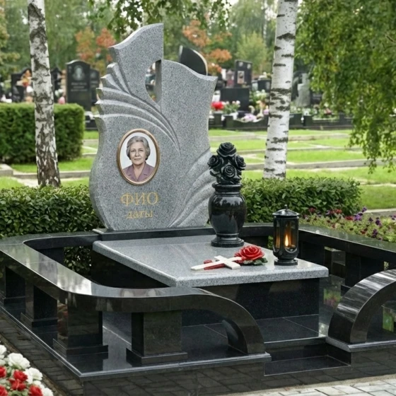 Элитный православный гранитный памятник в Ставрополе, гранит Мансуровский