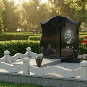 Гранитный православный памятник с крестом и комплексом - ПН490